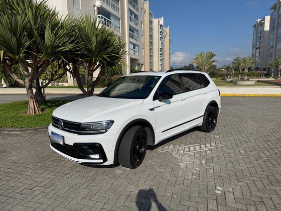 VOLKSWAGEN TIGUAN 2.0 350 TSI GASOLINA ALLSPACE R-LINE 4MOTION DSG VOLKSWAGEN TIGUAN 2.0 350 TSI GASOLINA ALLSPACE R-LINE 4MOTION DSG